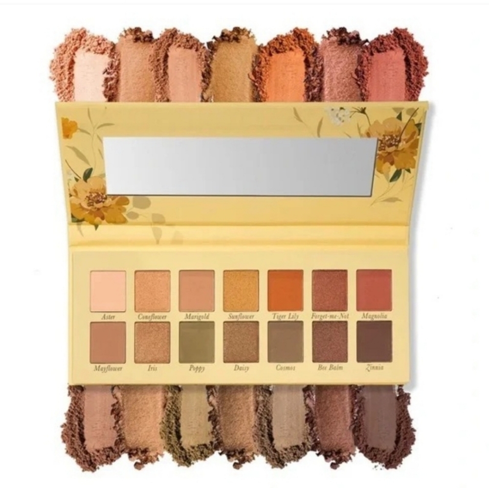 Seasonless Staples Wildflower Wishes Eye Shadow Palette